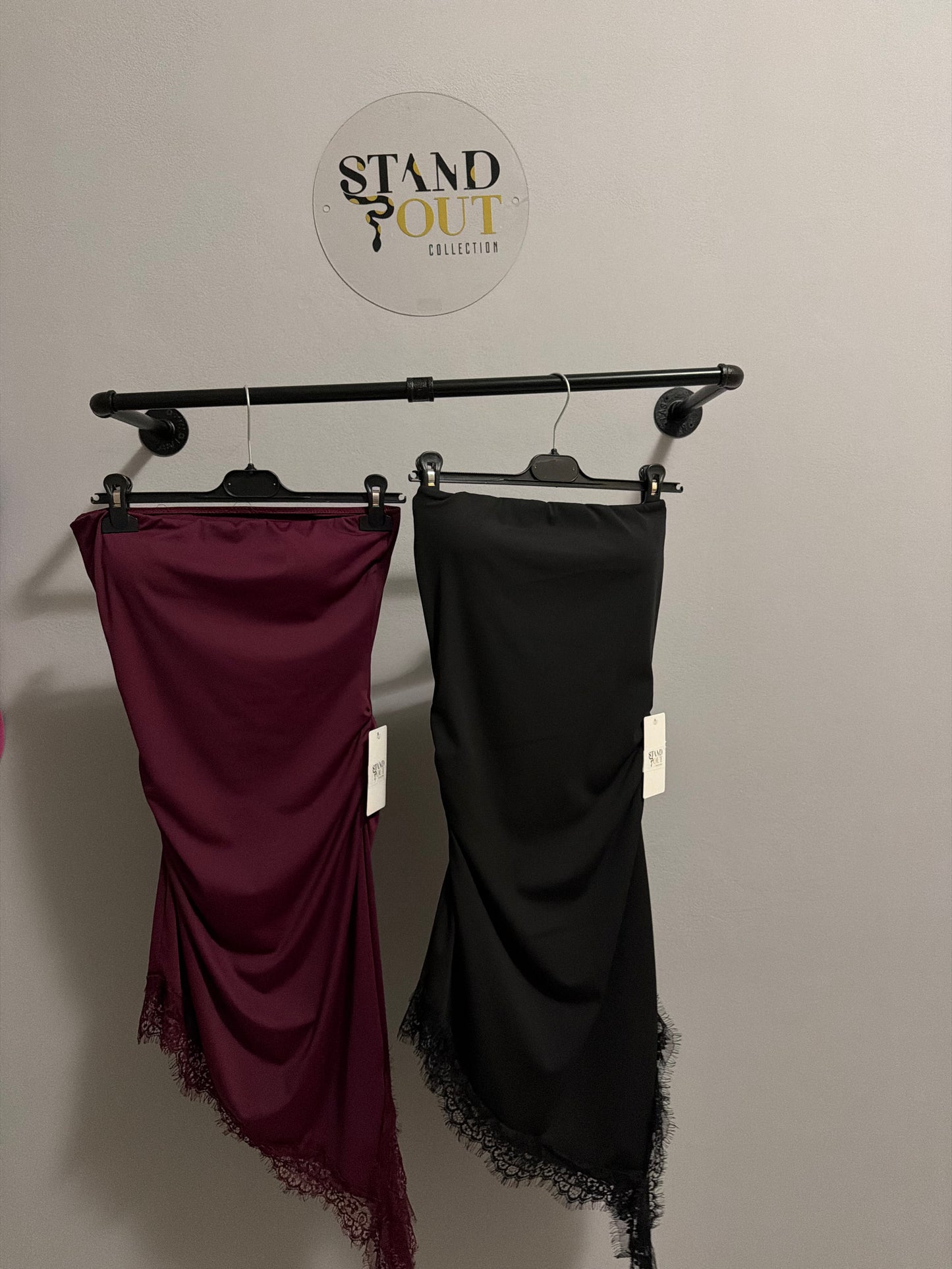 Chic Dress 🍷✨